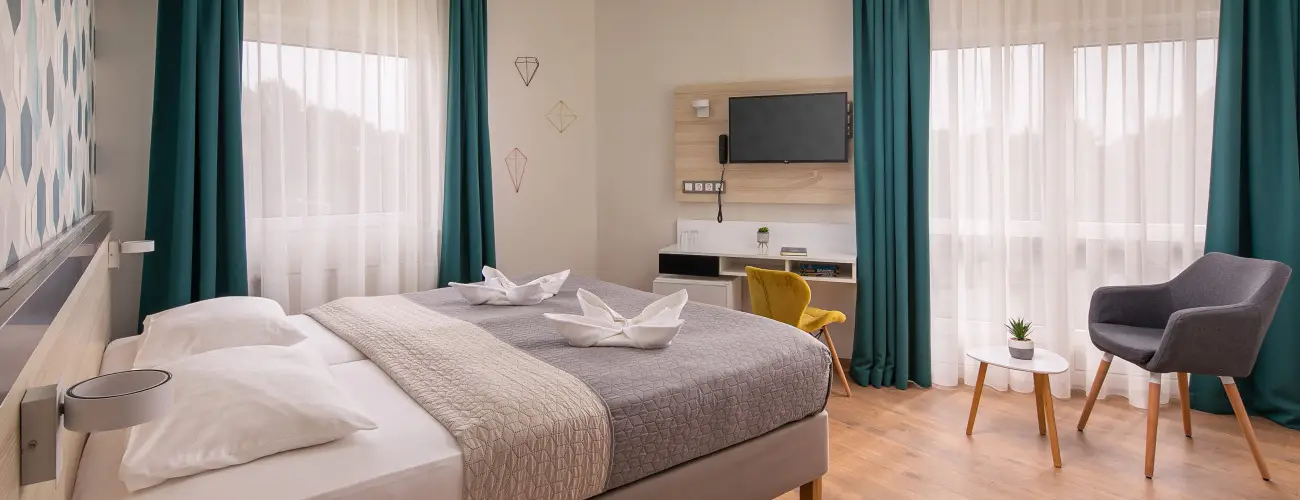 Kristly Hotel Keszthely - Balatoni kedvezmnyes rak flpanzis elltssal (1 jtl)