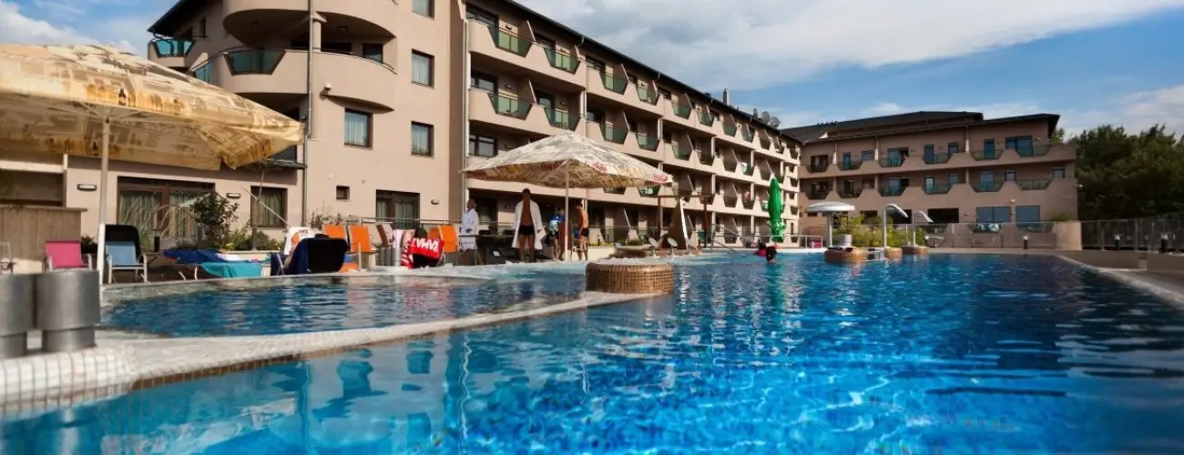 Hotel Wellamarin Zamrdi - WELLARosa 